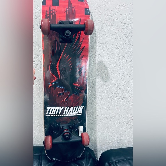 Tony Hawk 31” inch Popsicle skateboard Video game design  
T.HAWK 31” NEW - Picture 2 of 8